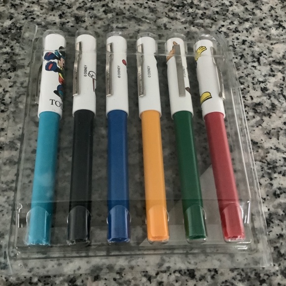 Mickey Markers - Picture 2 of 3
